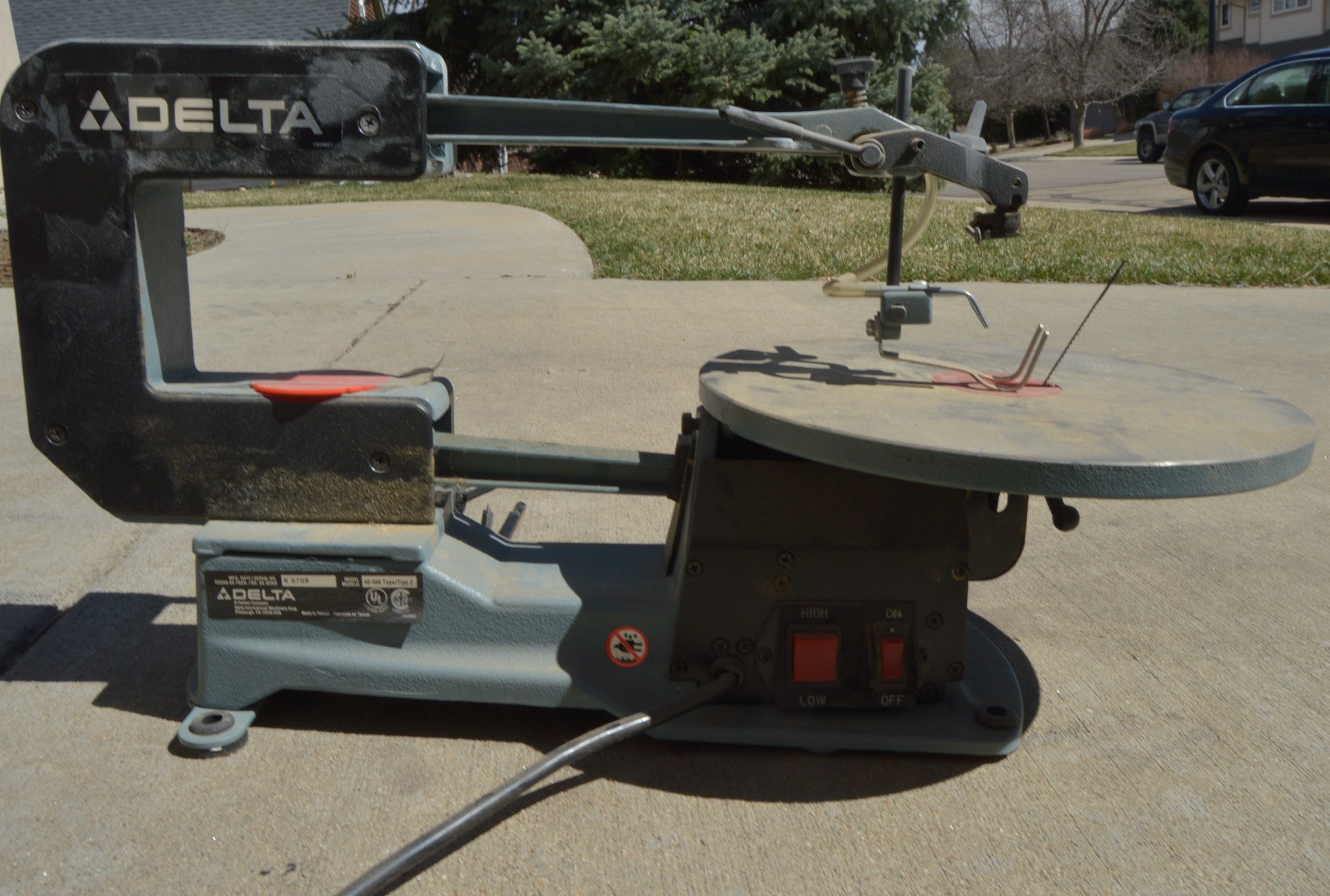 Delta Scroll Saw and Stand EBTH