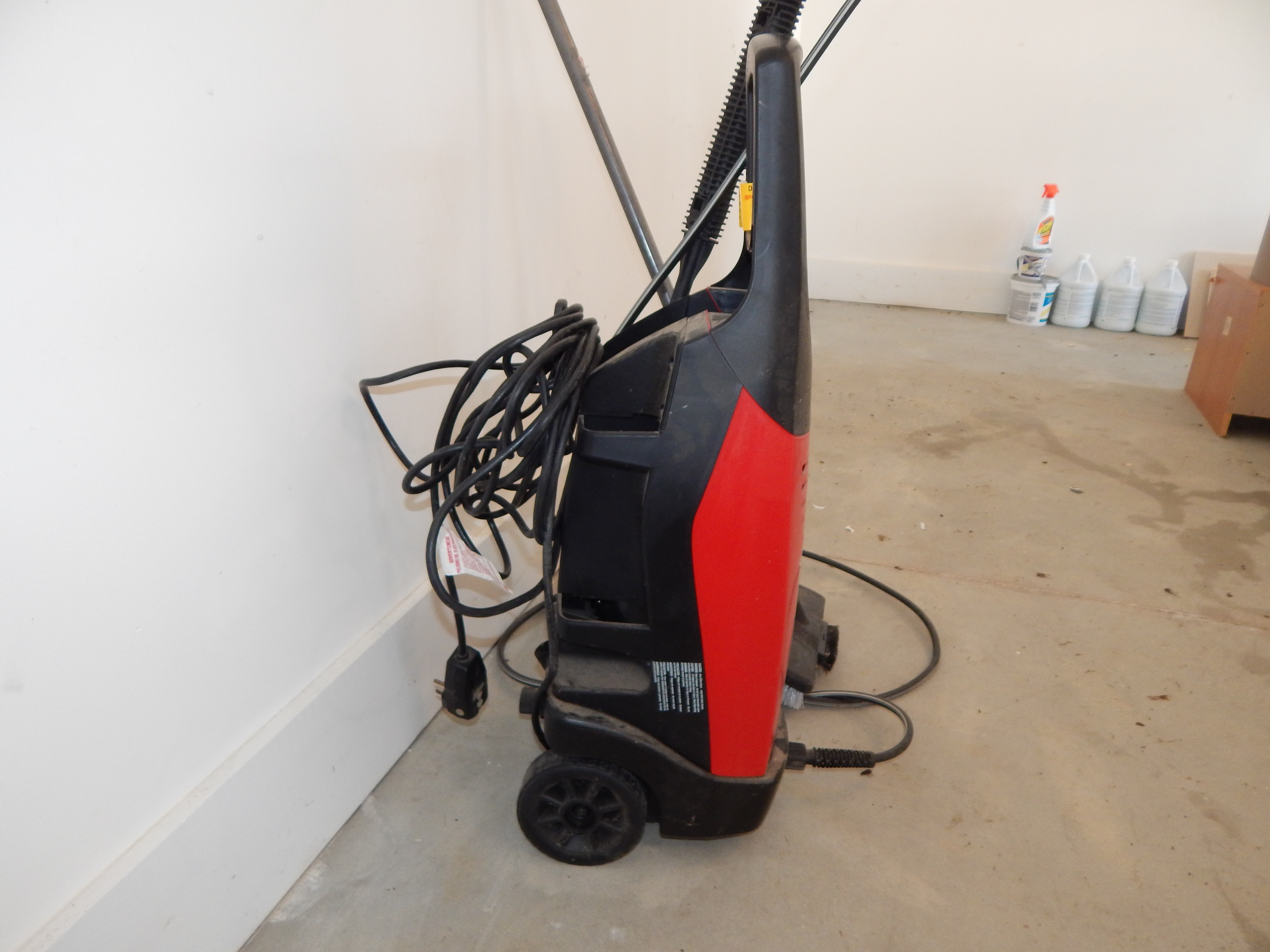 1650 PSI Husky Power Washer EBTH