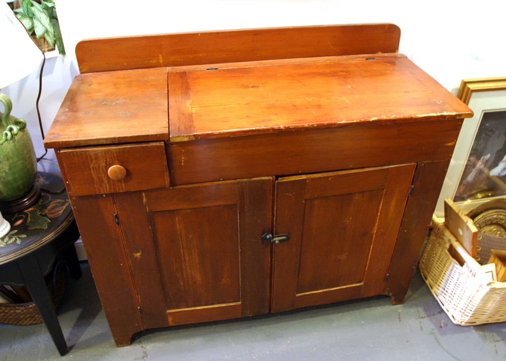 Albums 103+ Pictures Pictures Of Antique Dry Sinks Completed