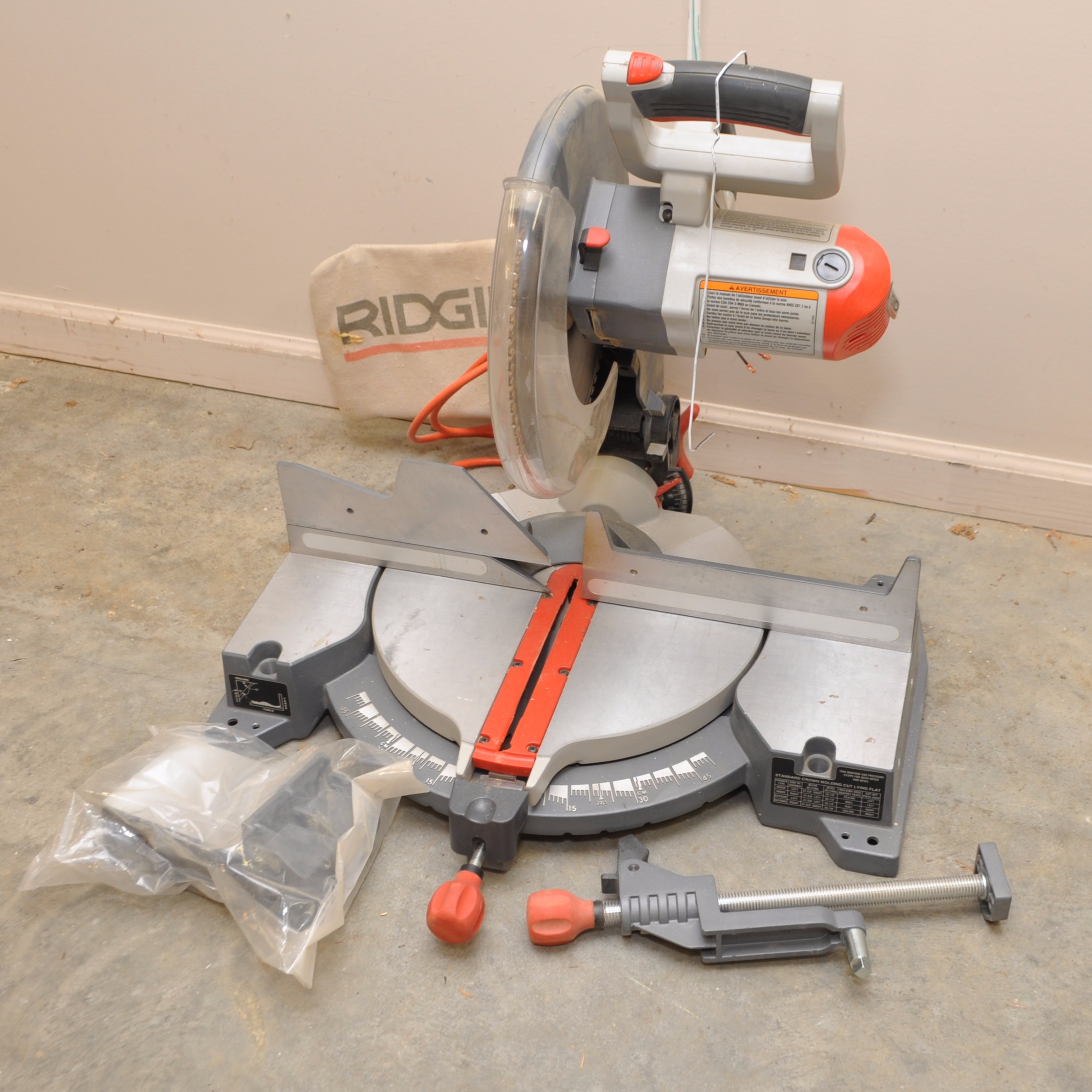 Ridgid 12inch Compound Miter Saw With Exactline Adjustable Laser EBTH