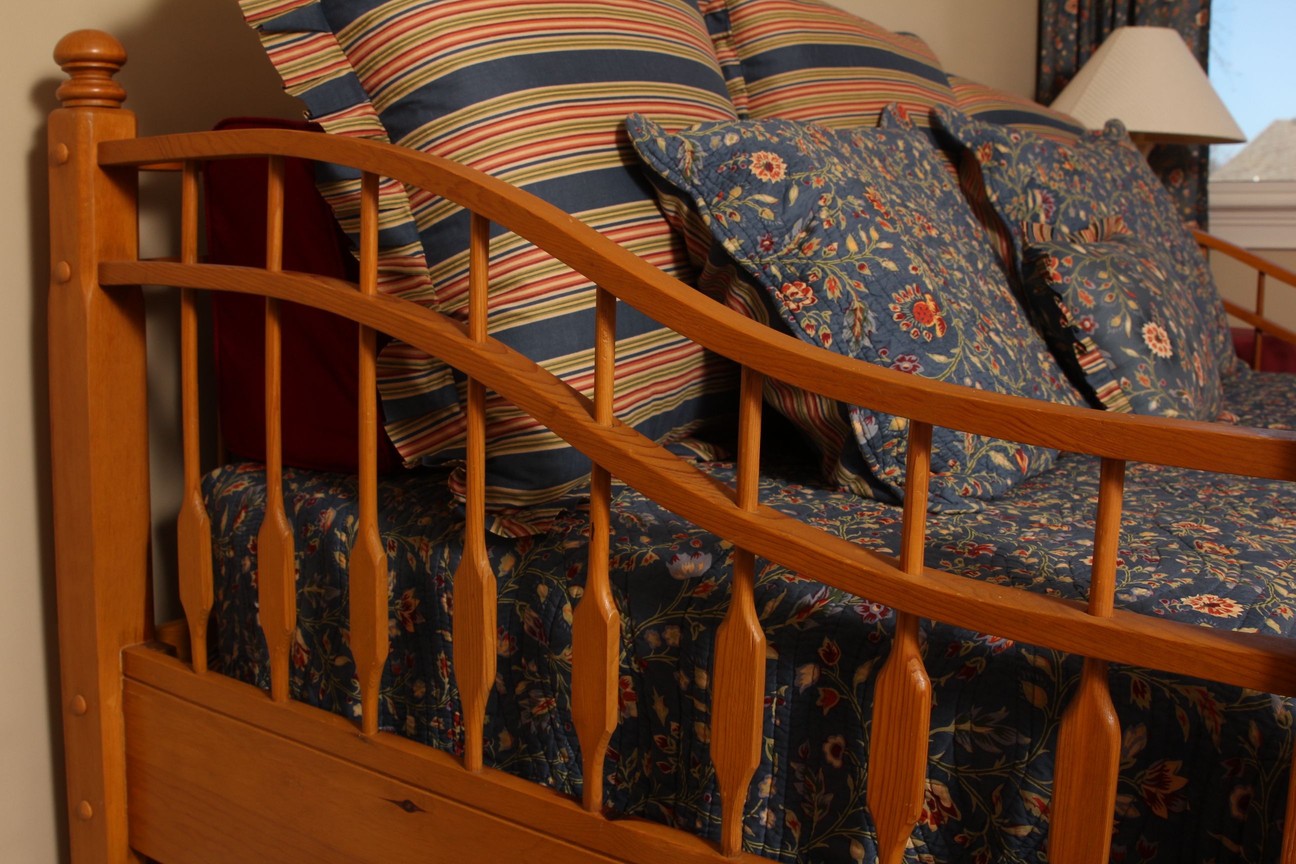 Oak Trundle Bed with Table and Lamp EBTH