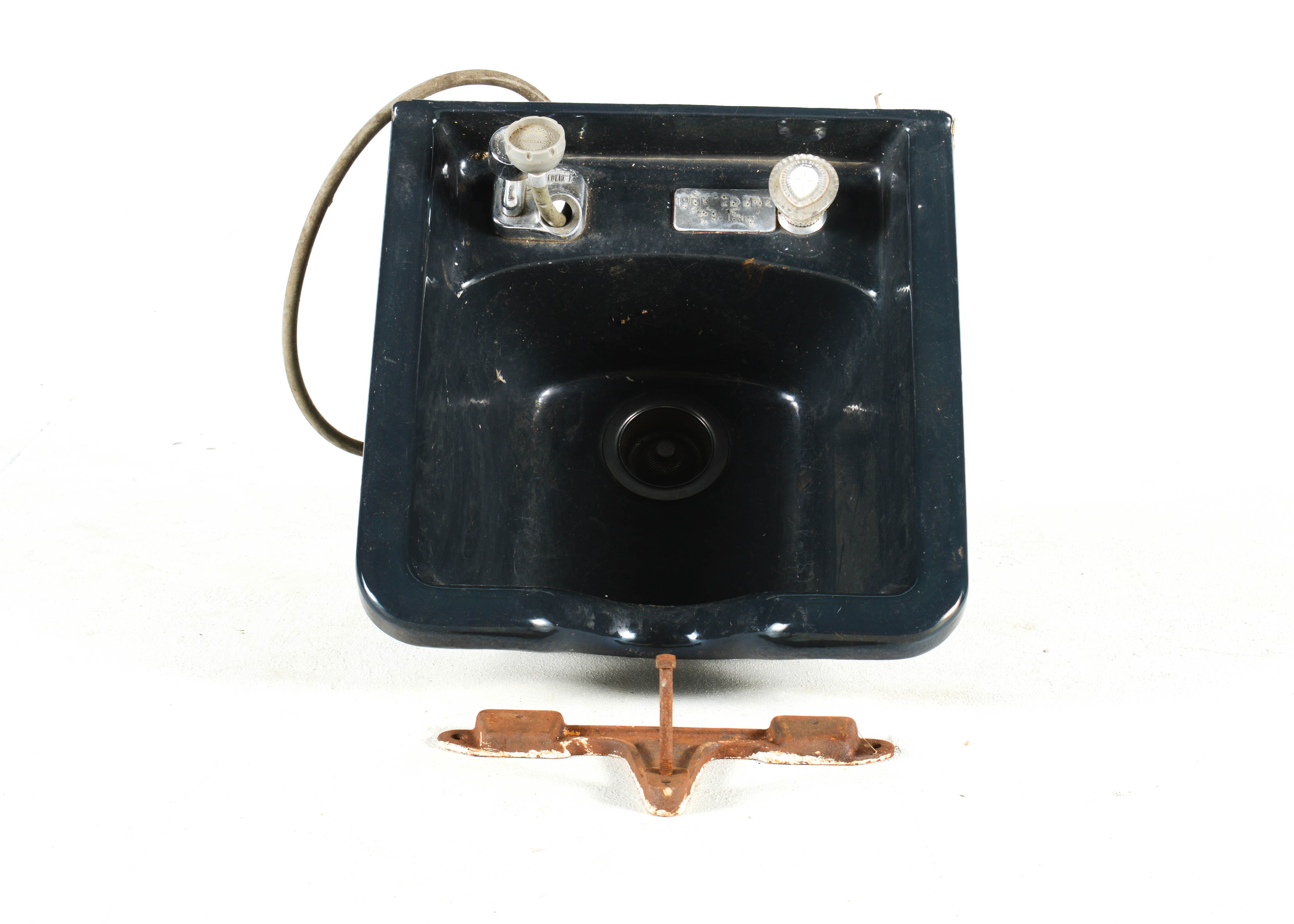 Belvedere Flotemp Cast Iron Shampoo Bowl