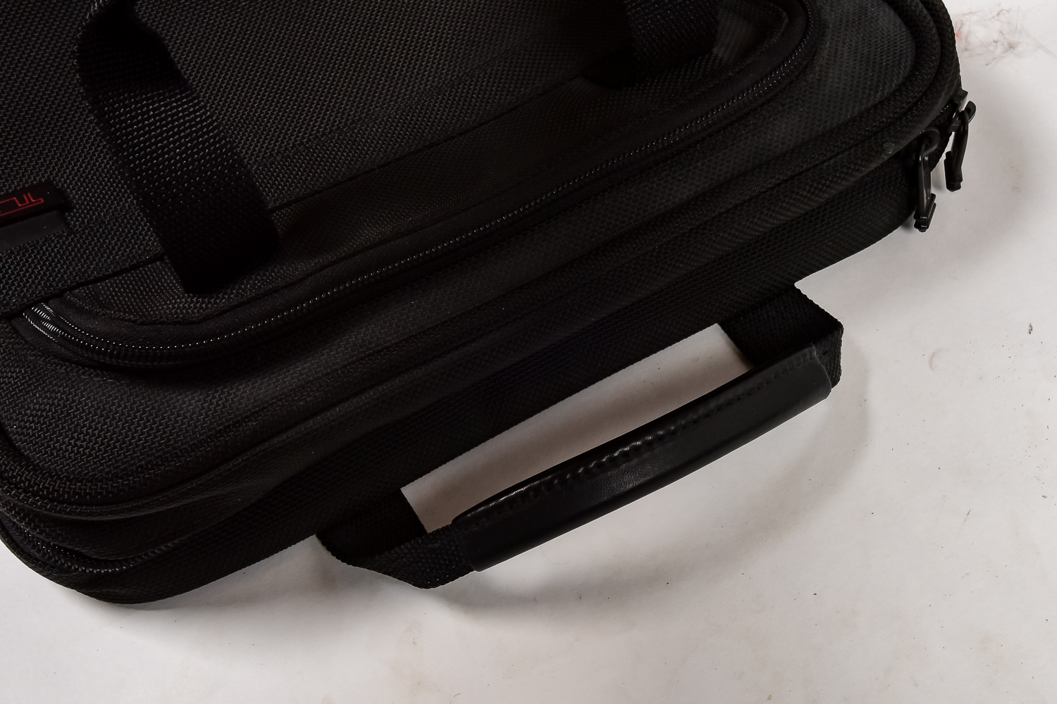 Tumi Luggage Set EBTH