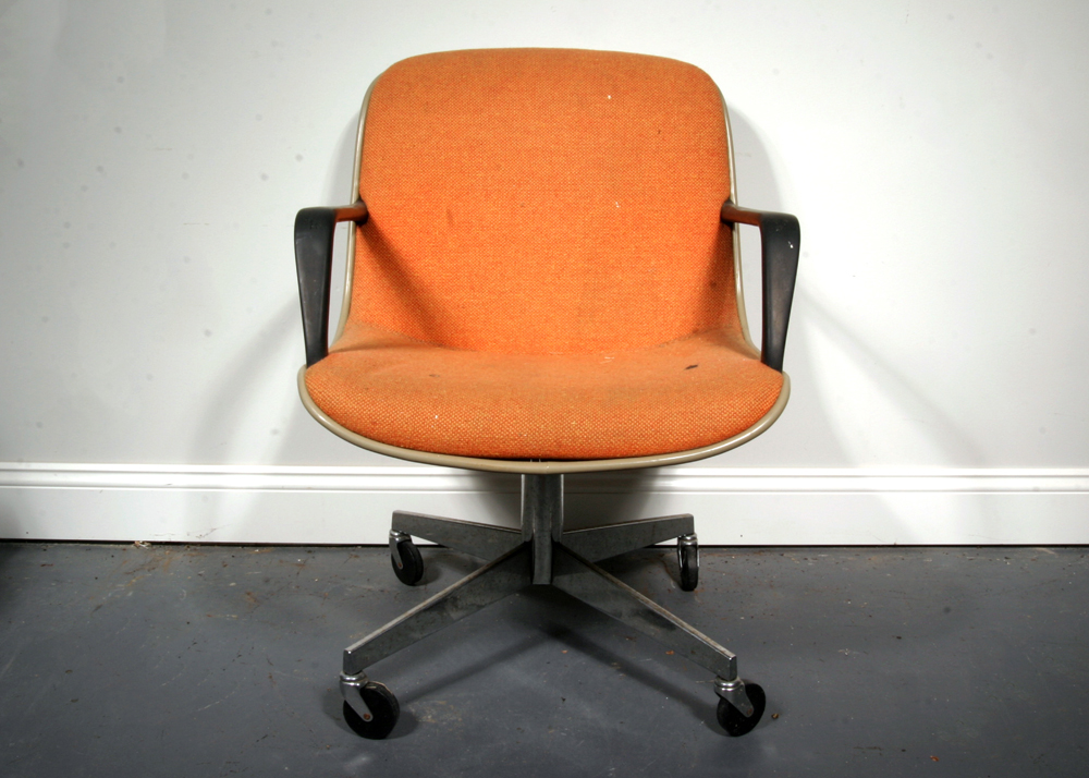 Vintage Orange Steelcase Office Chair On Casters EBTH   IMG 2576 