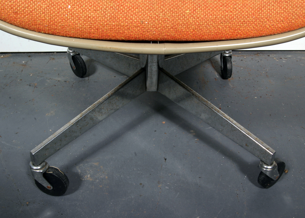 Vintage Orange Steelcase Office Chair on Casters EBTH