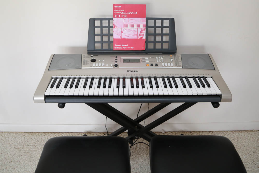 Yamaha PSRE313 Portable Keyboard with Stand and Benches EBTH