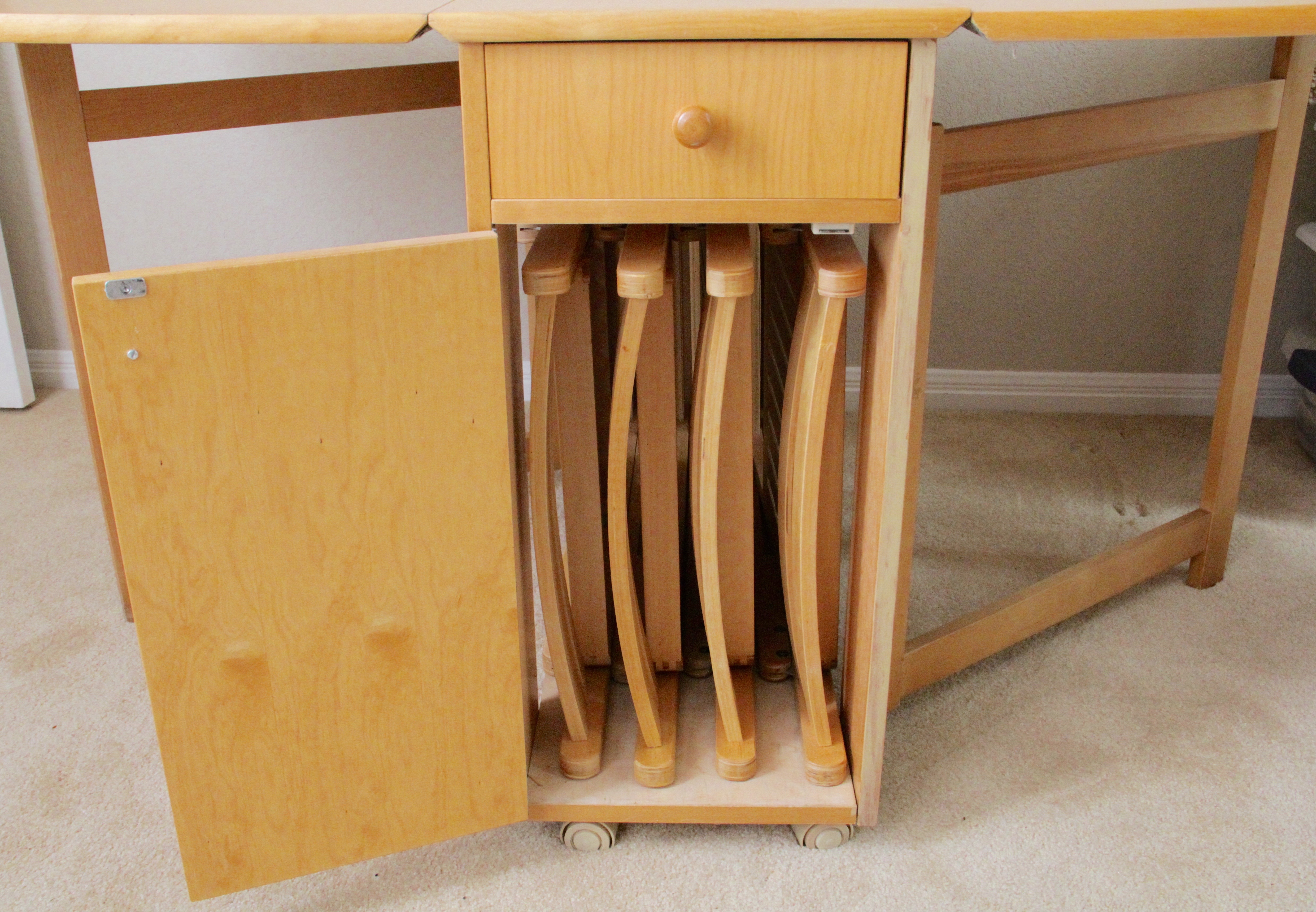 Vintage Hideaway Dining Table and Chairs Set EBTH