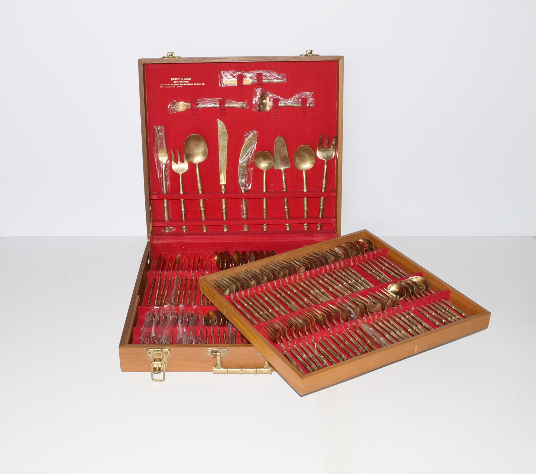 Nickel Bronze 142Piece Vintage Flatware in Case from Thailand EBTH