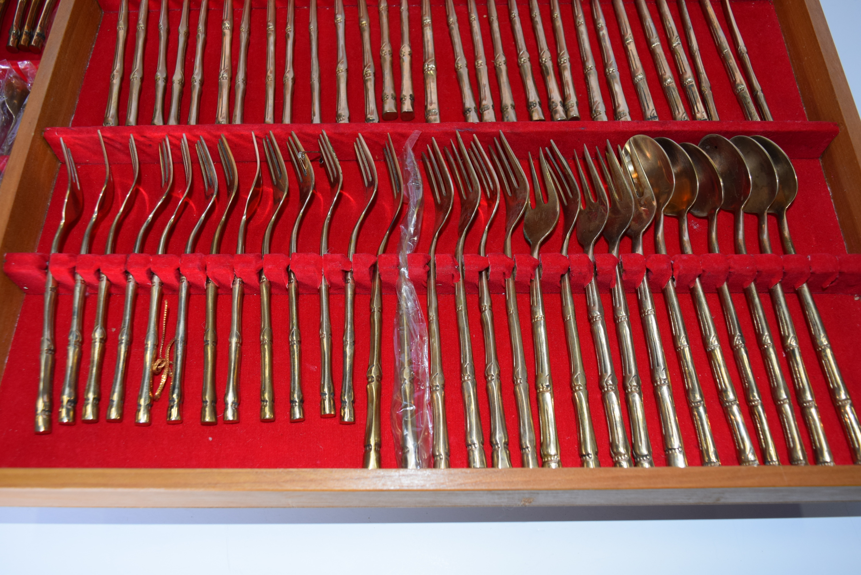 Nickel Bronze 142Piece Vintage Flatware in Case from Thailand EBTH