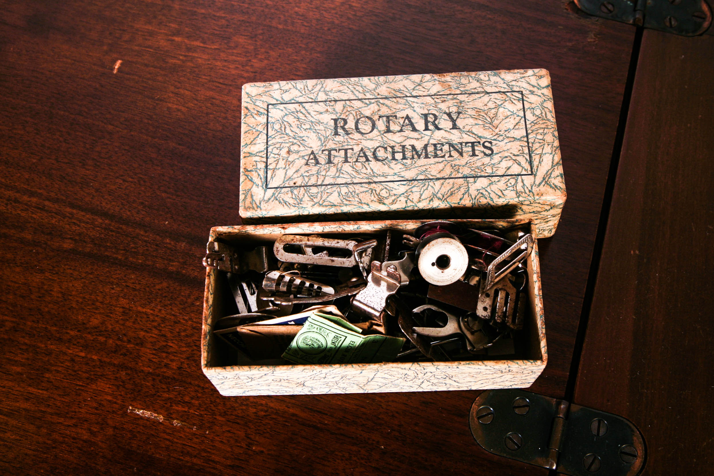 Vintage Westinghouse Elgin Rotary Sewing Machine EBTH