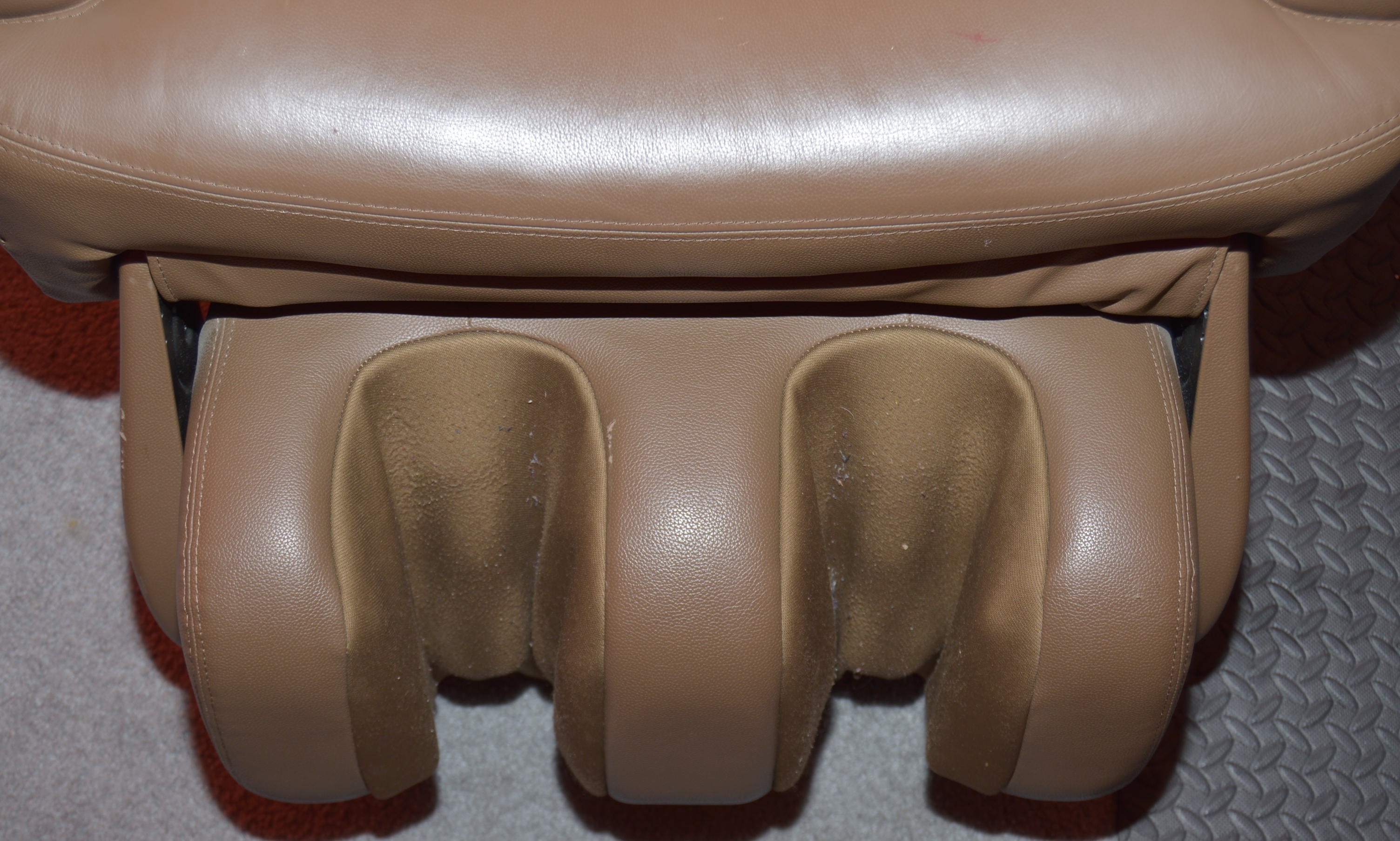 Sharper Image HT270 Human Touch Robotic Massage Chair EBTH