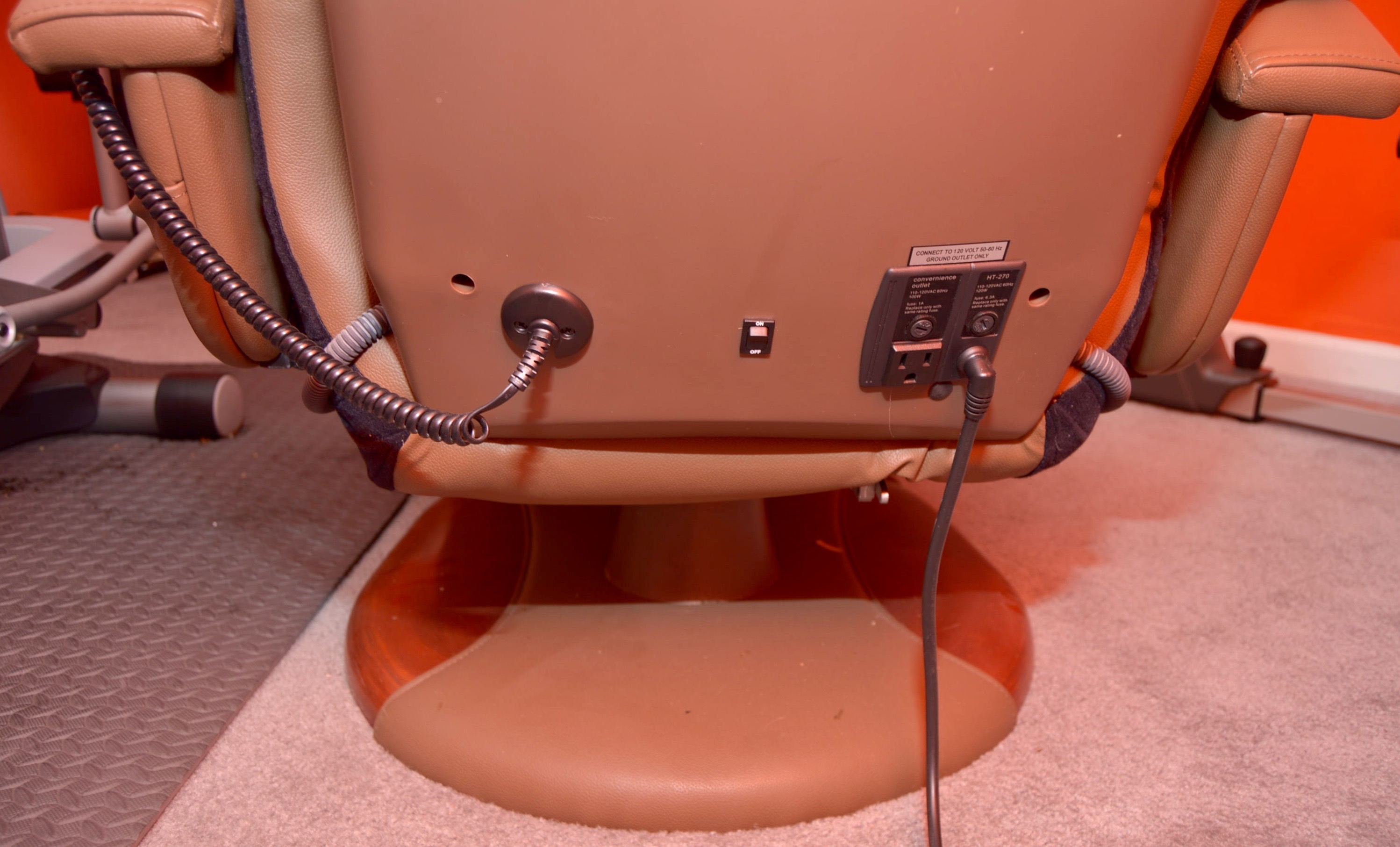 Sharper Image HT270 Human Touch Robotic Massage Chair EBTH