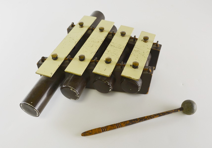 Vintage Deagan Dinner Bell Chimes With Mallet EBTH