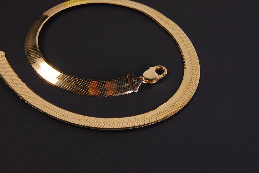 14 Karat Italian Gold Herringbone Necklace EBTH 14-karat-italian-gold-herringbone-necklace-ebth