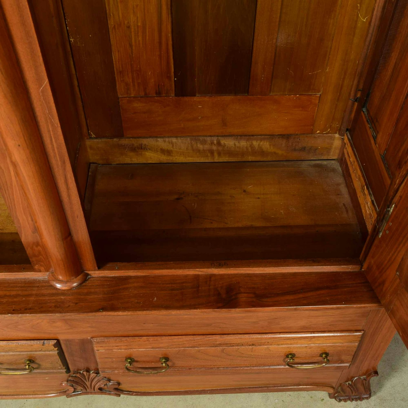 Late Victorian Mixed Wood Marstall Furniture Knock-Down 