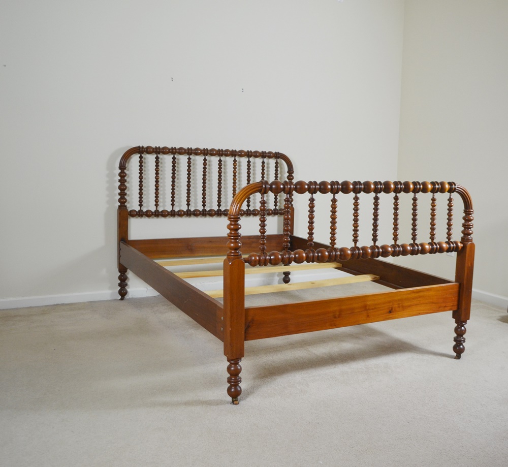 Vintage FullSize Walnut Jenny Lind Style Spool Bed EBTH
