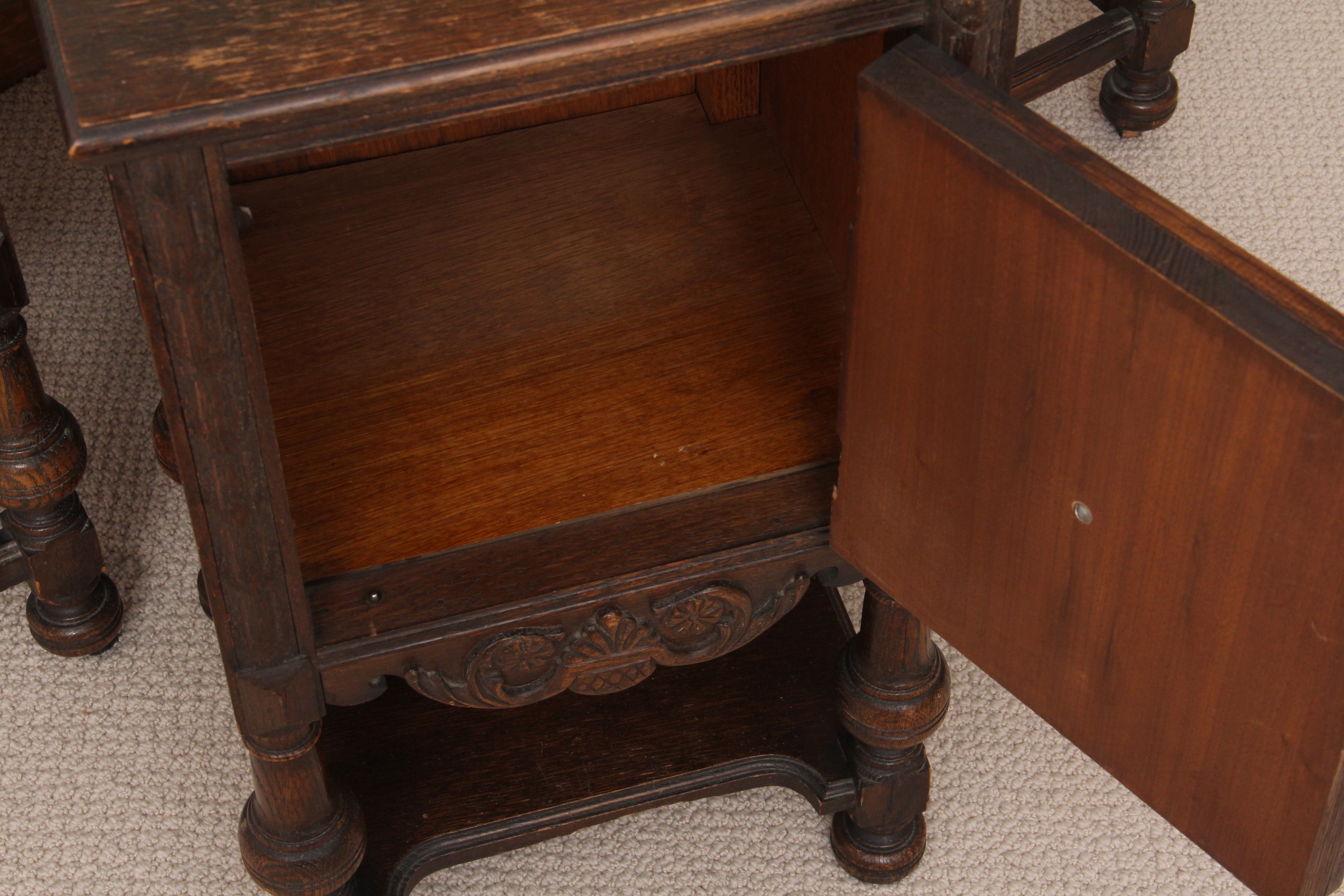 Jacobean Oak Vanity and Bedside Table EBTH
