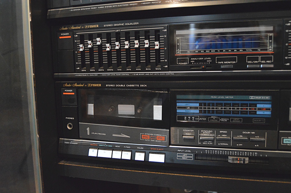 Fisher Stereo System with Component EBTH