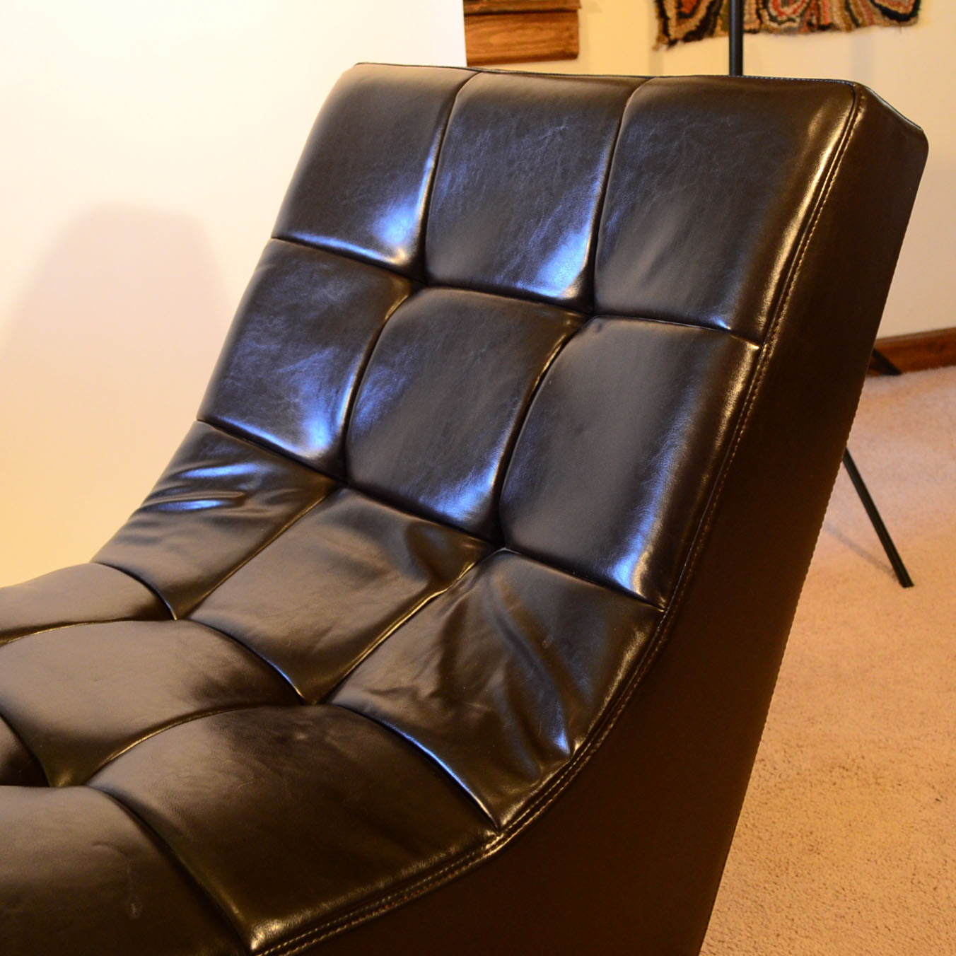 Black Leather Lounge Chair EBTH