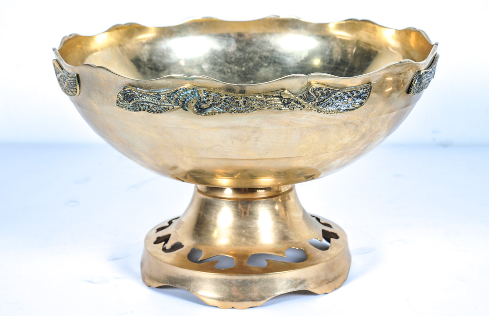 Brass Punch Bowl with Cups EBTH