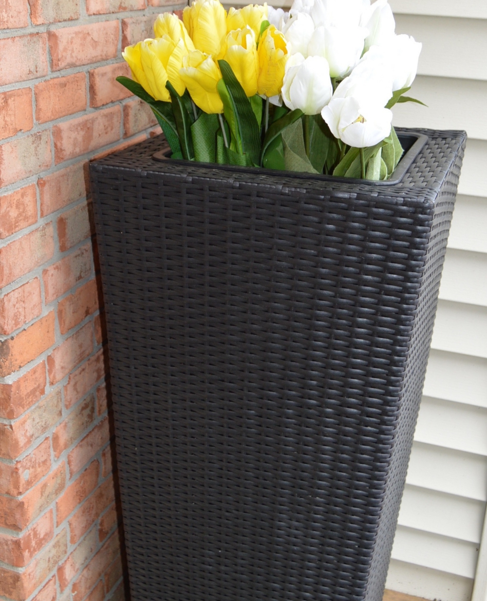 Outdoor Faux Wicker Planter EBTH