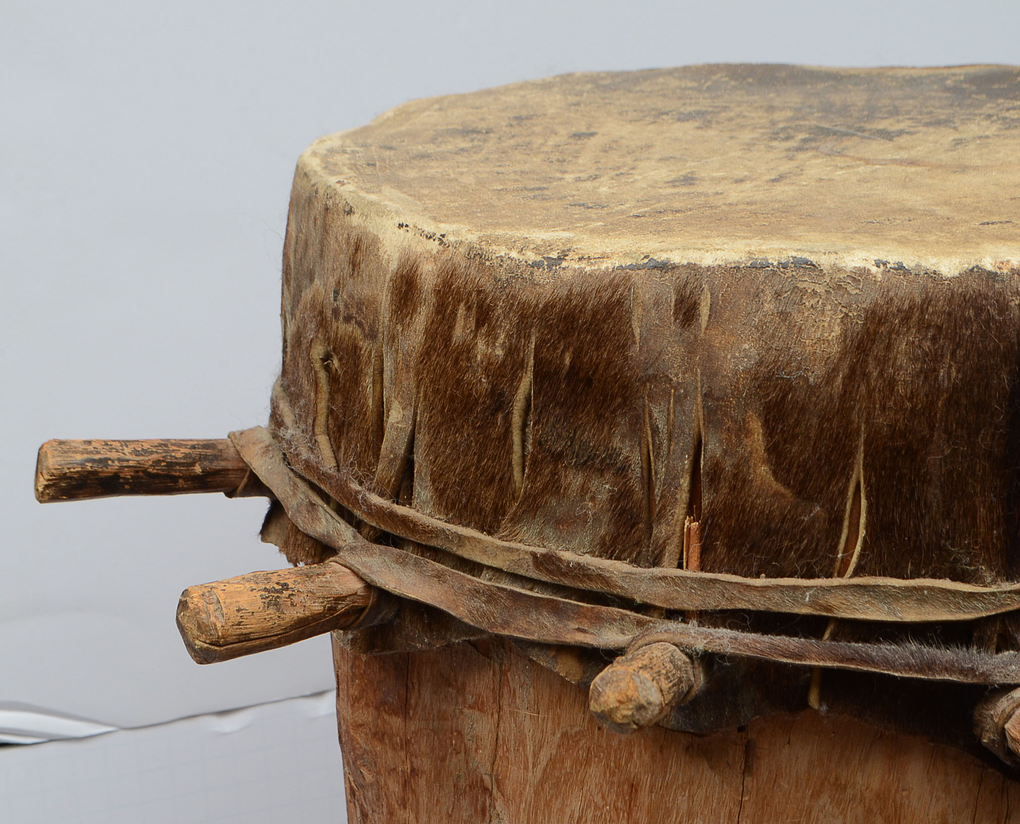 Antique Zimbabwean Batonka Drum EBTH