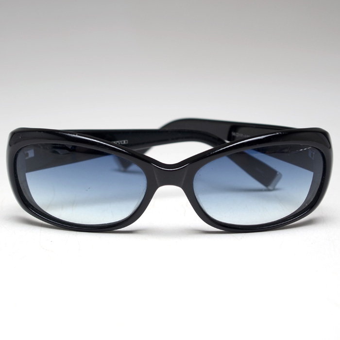 oliver peoples phoebe sunglasses