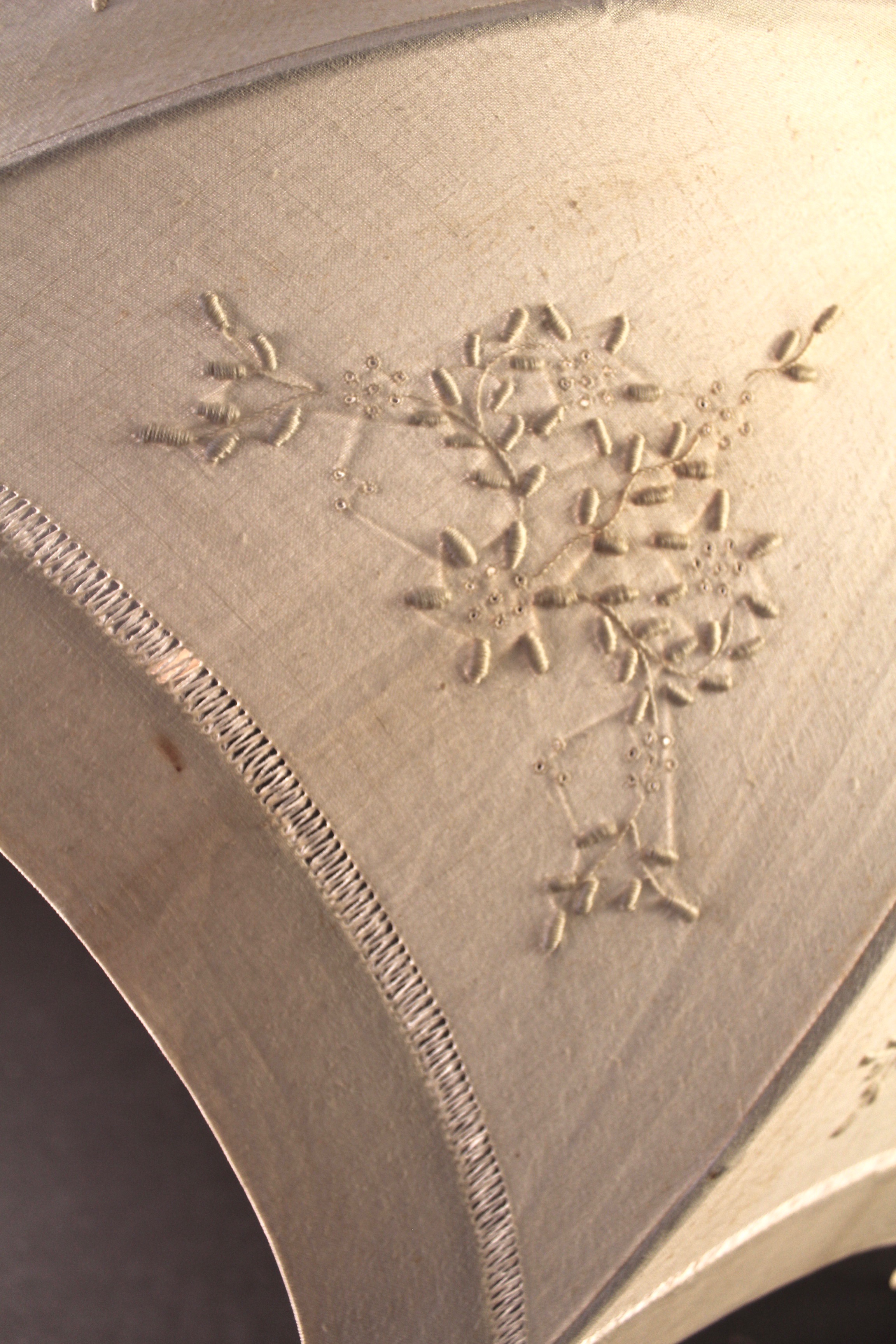 Circa 1915 Embroidered Linen Parasol EBTH