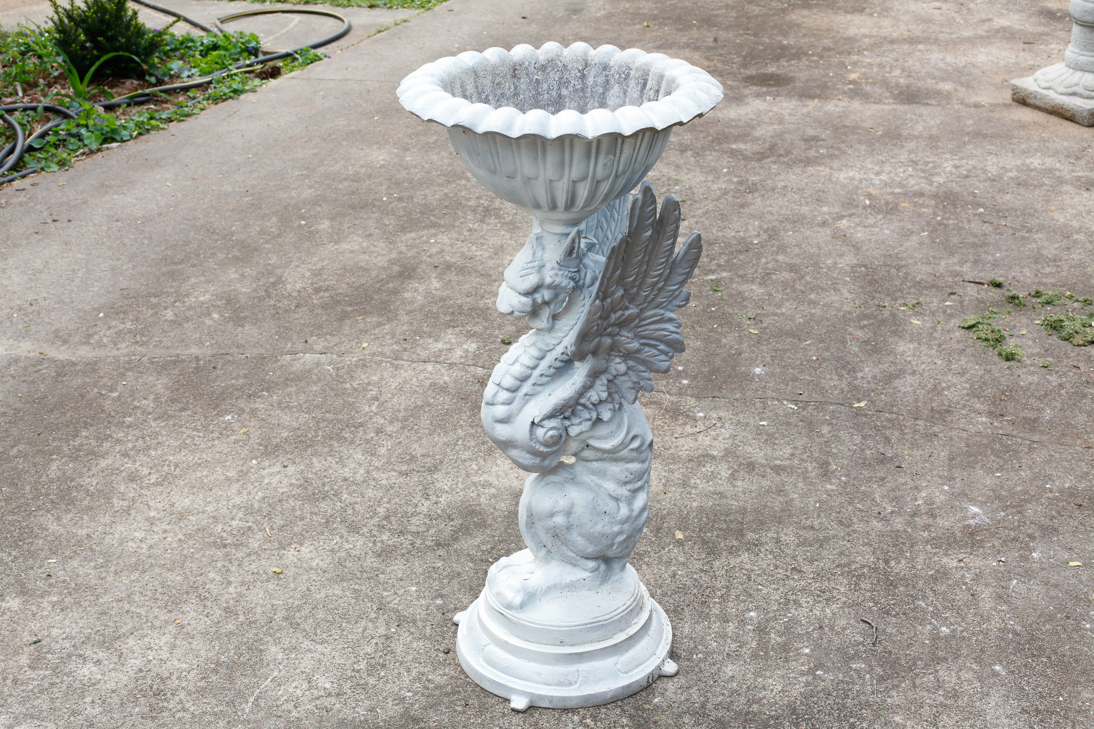 DragonThemed Bird Bath EBTH