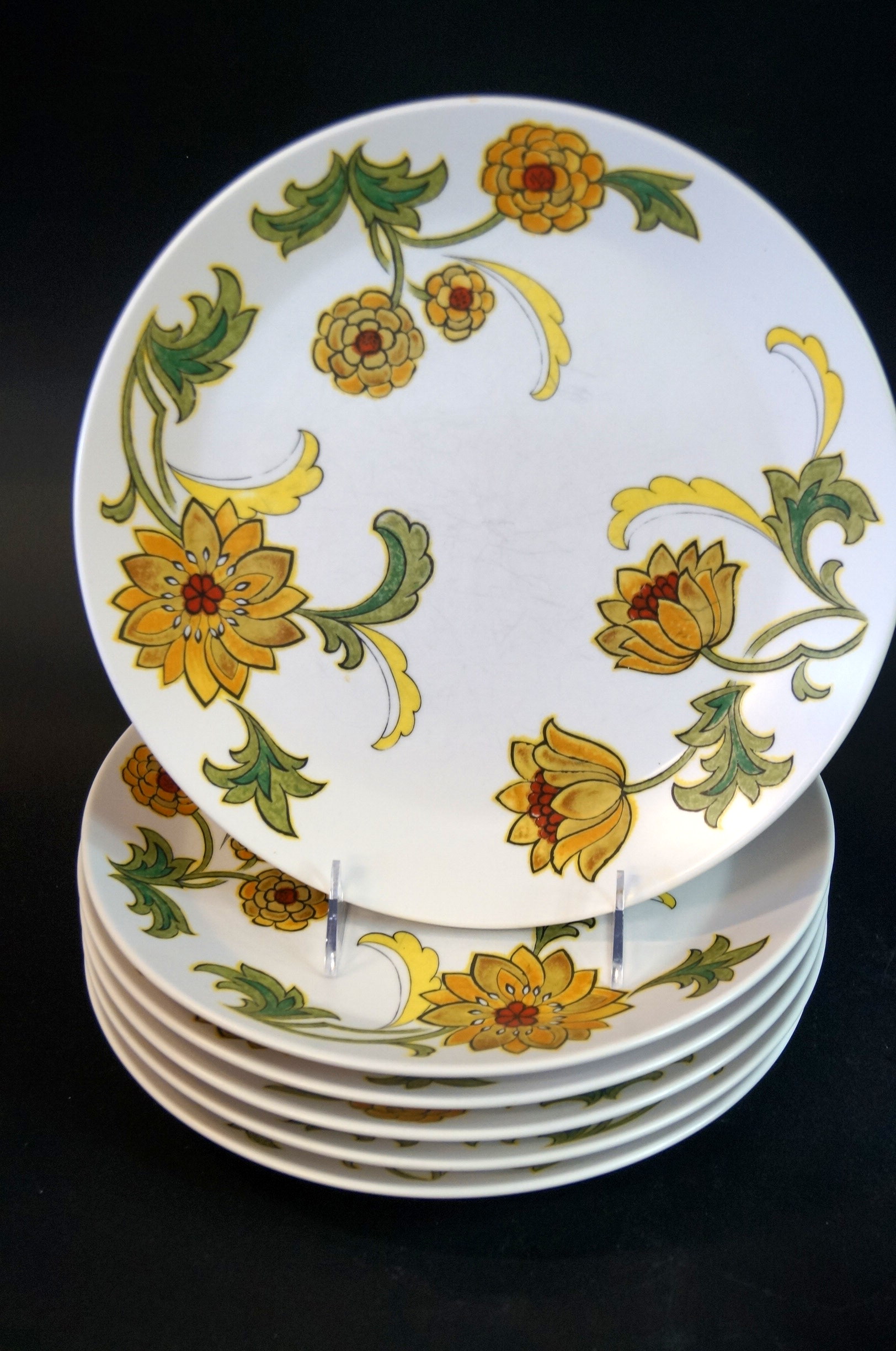 Circa 1970s Noritake Progression China in "Aloha" Pattern, Plates and