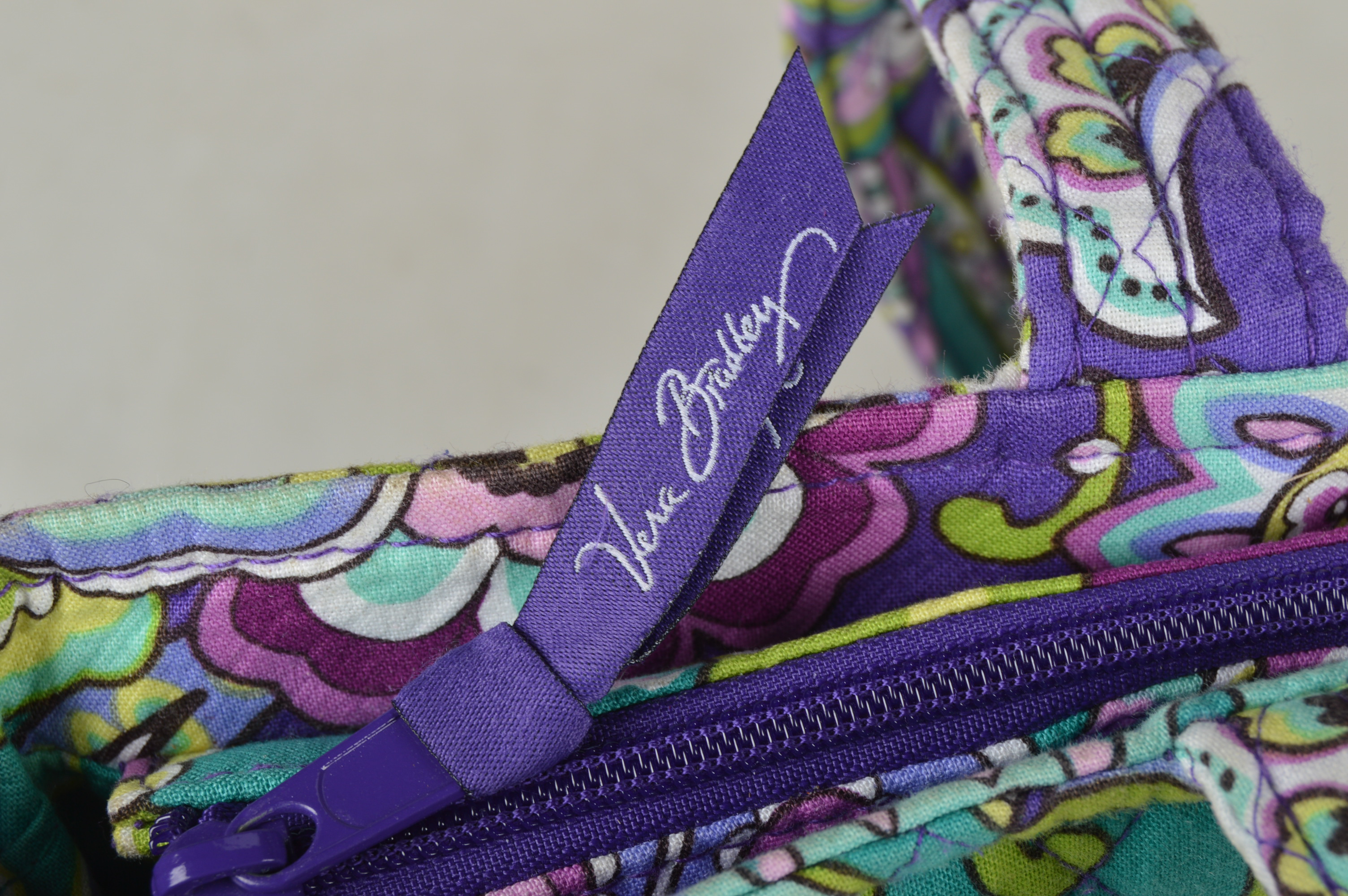 Vera Bradley Handbag EBTH