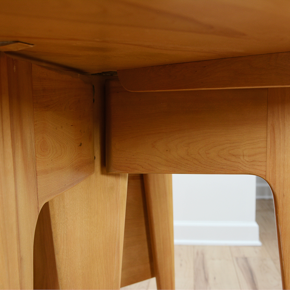 Mid Century Modern Heywood Wakefield Gateleg Dining Table and Chairs EBTH