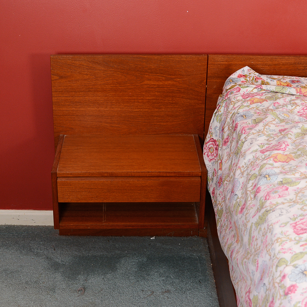 Modern Queen Bed Headboard With Built In Side Tables EBTH