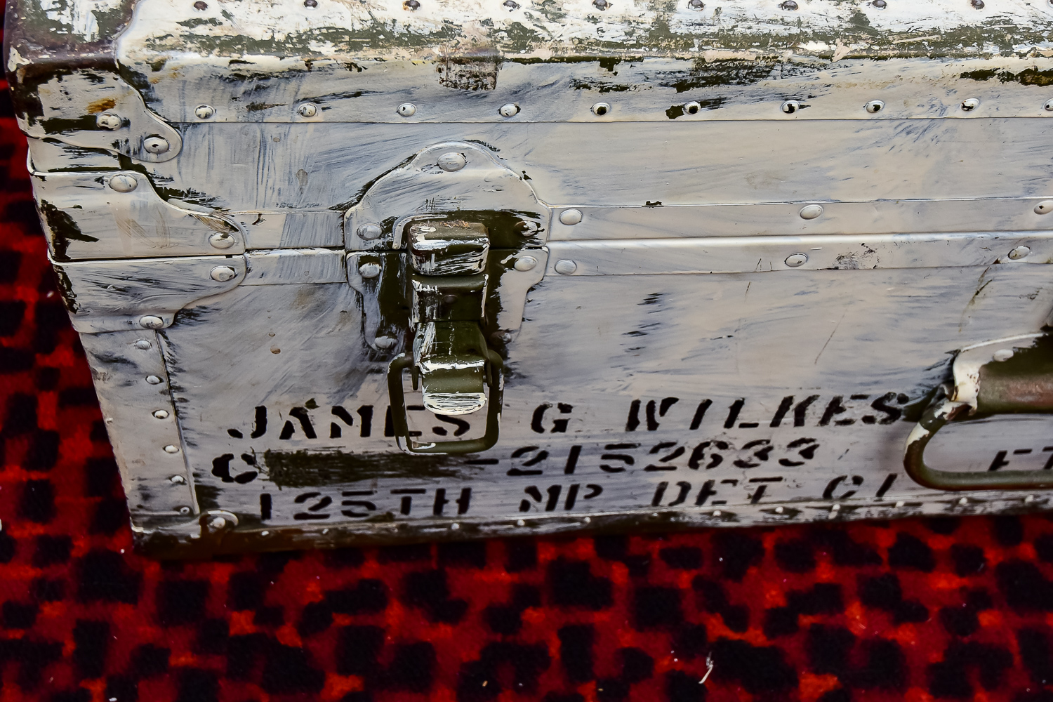 Vintage US Army Footlocker Trunk EBTH