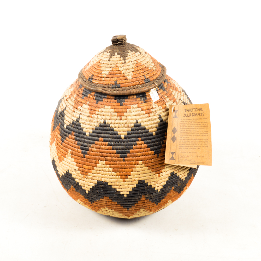 Large Ukhamba Zulu Basket in Zigzag Pattern EBTH