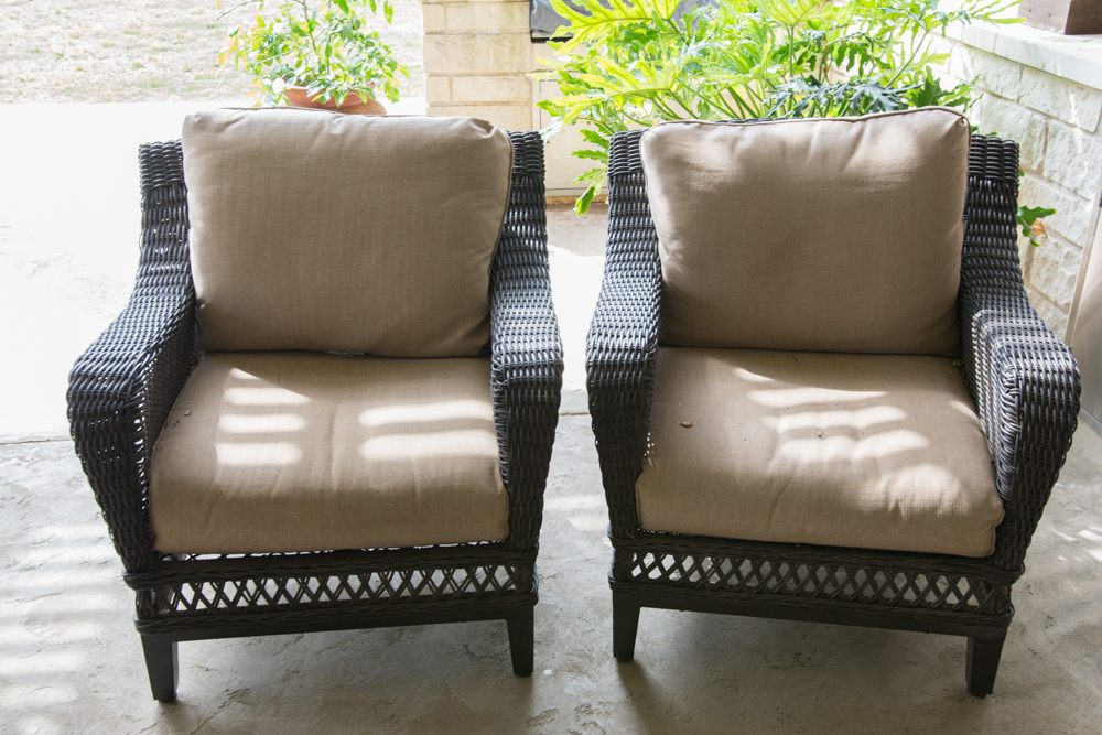 "Woodbury" Patio Chairs by Hampton Bay EBTH