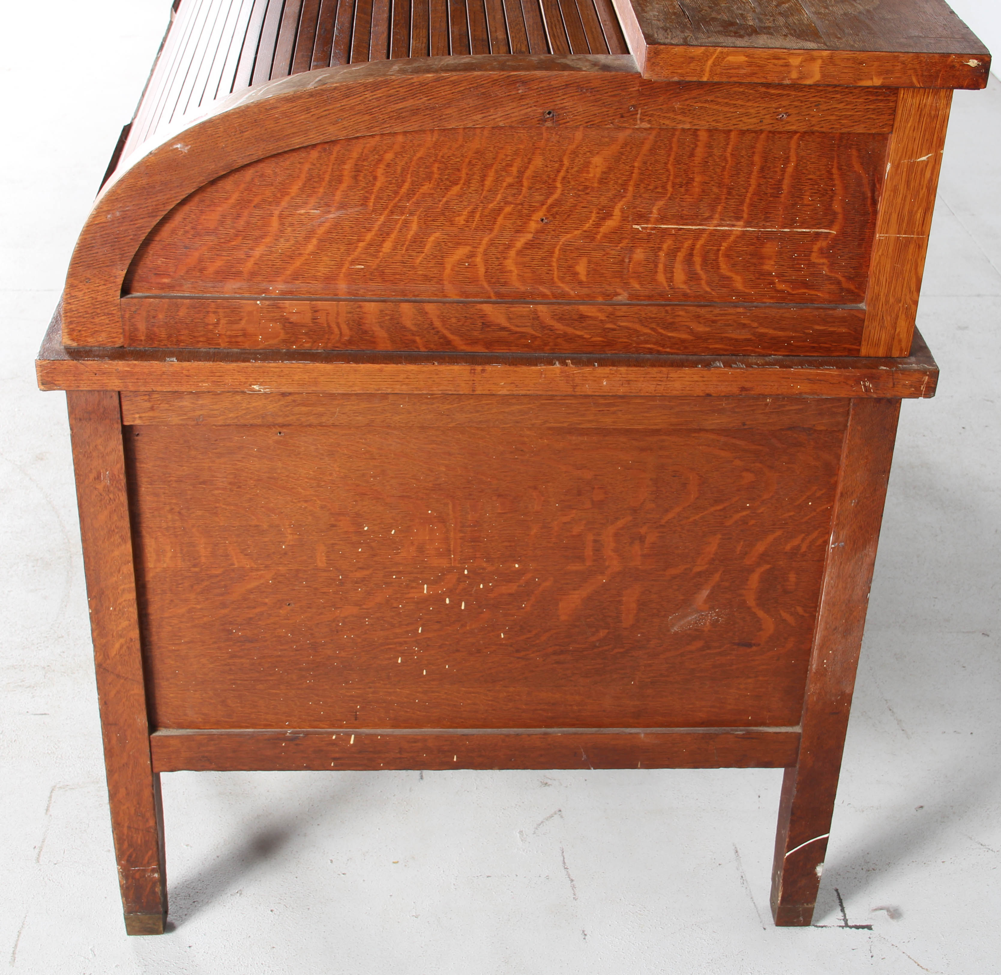 Tiger Oak Roll Top Desk EBTH