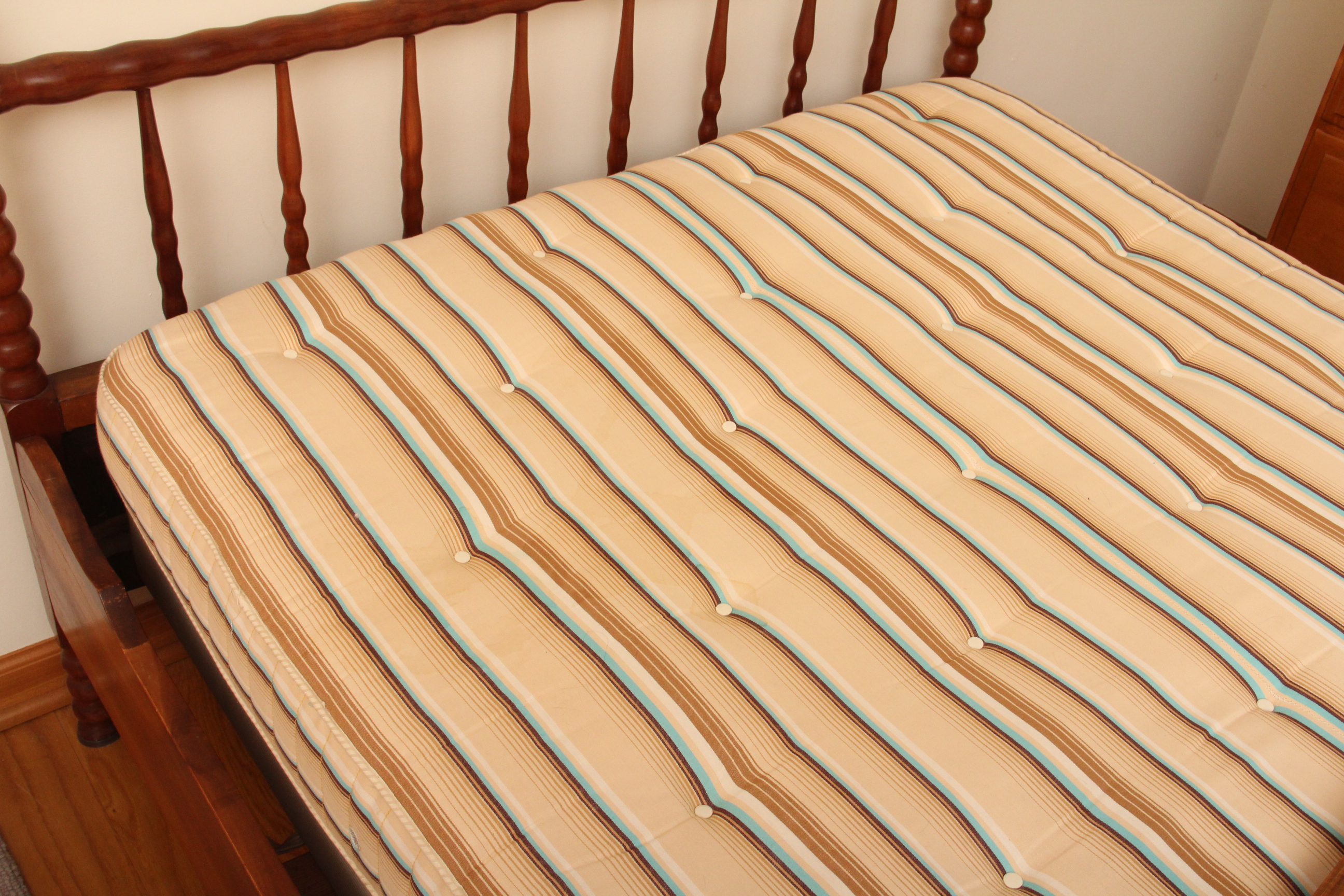 Three Quarter Sized Spindle Bed Frame EBTH