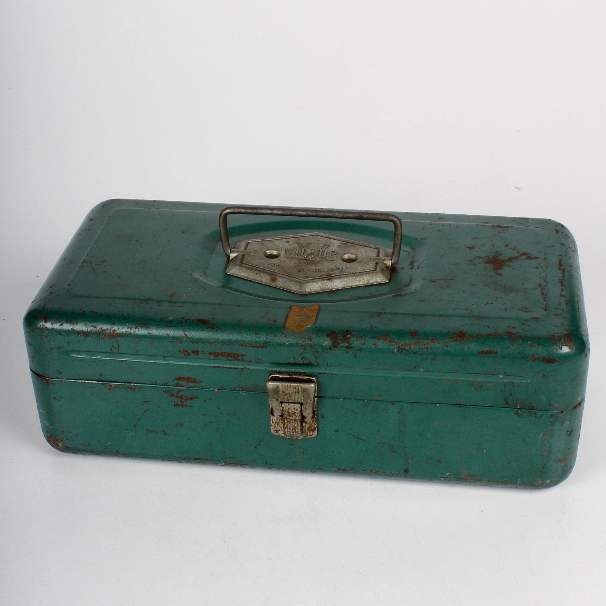 Vintage Fishing Tackle Box and Tackle EBTH