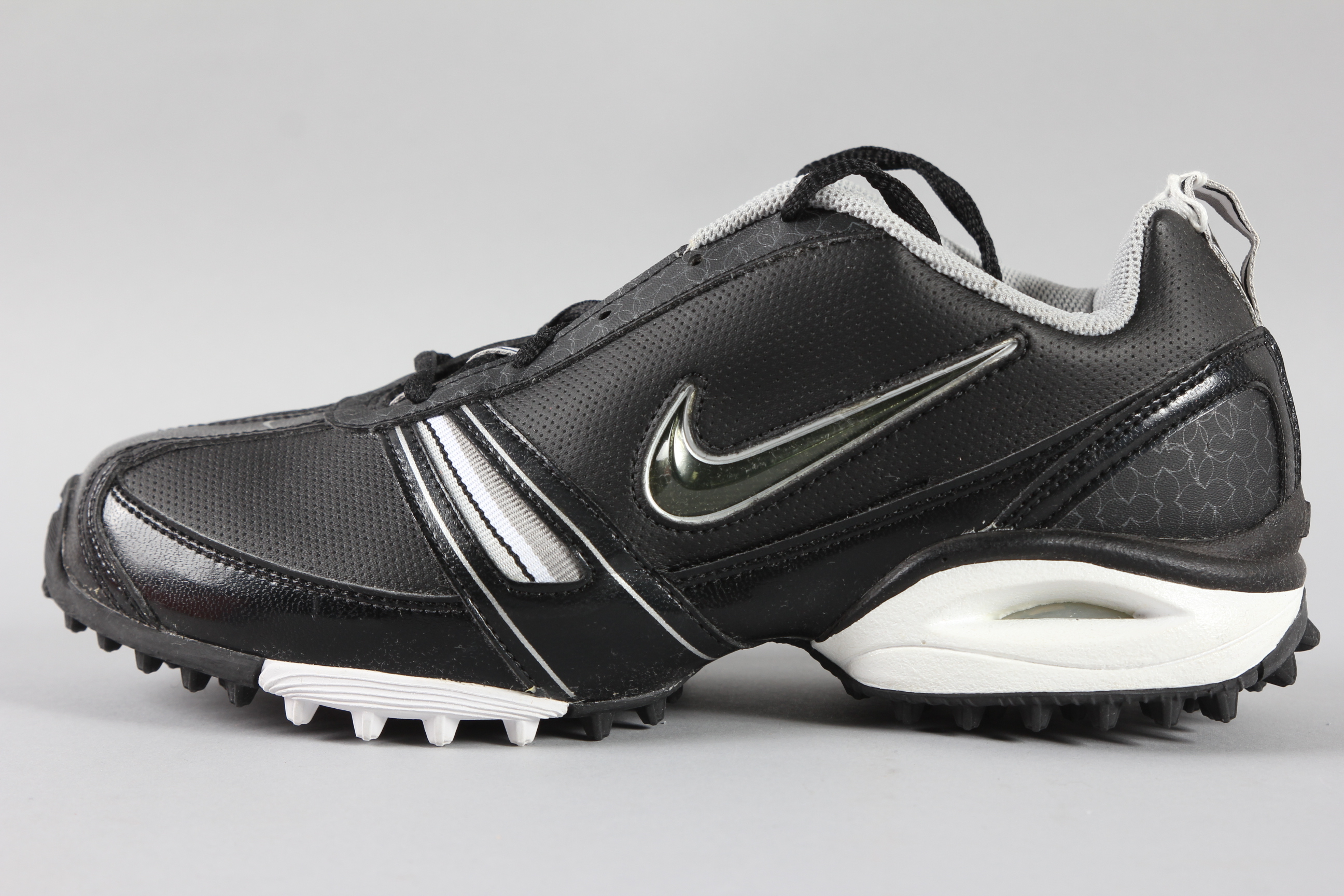 nike destroyer cleats