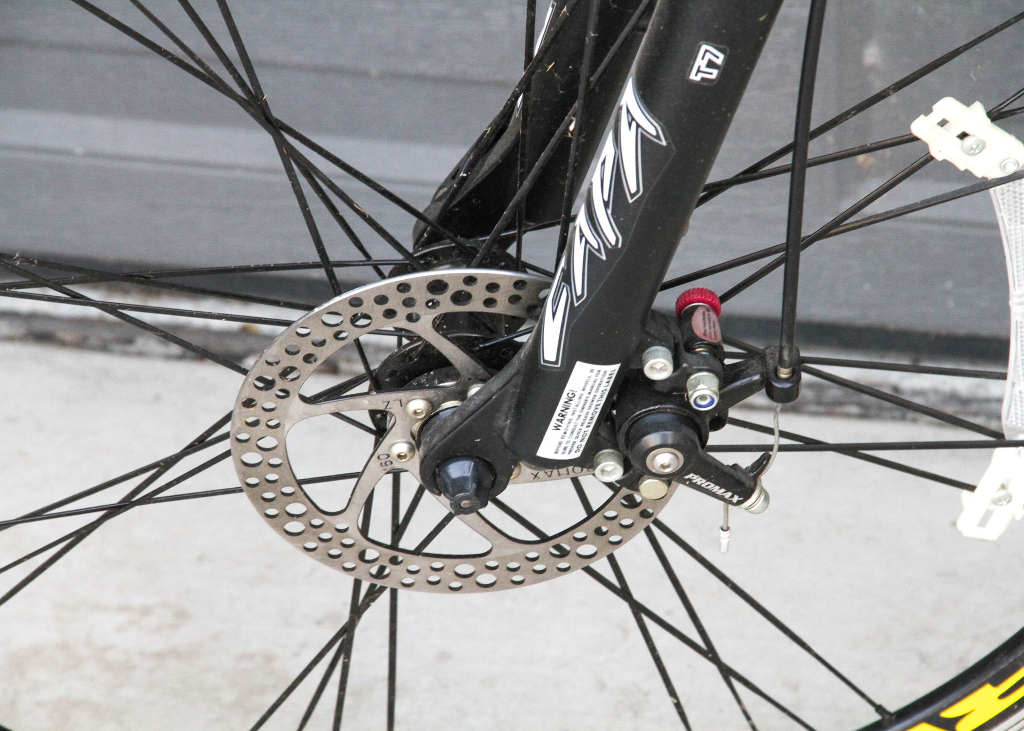 schwinn ditch 3.0 mountain bike