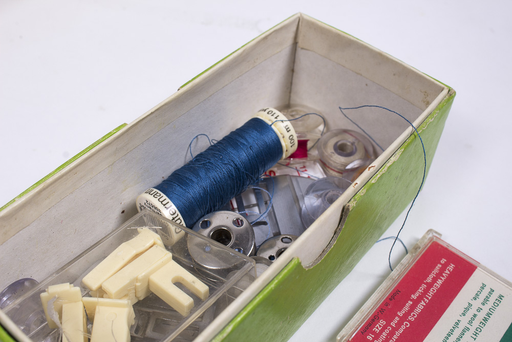 Singer 774 Sewing Machine EBTH