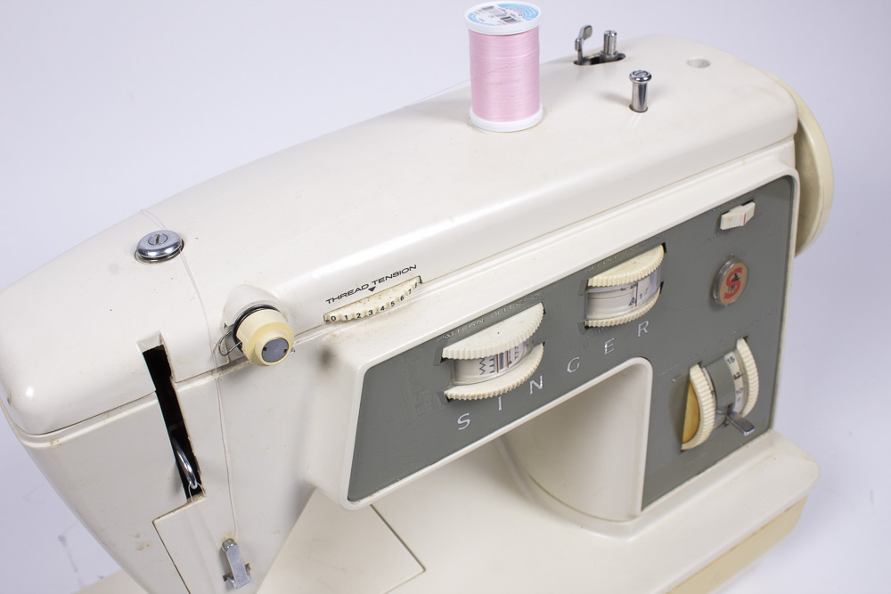 Singer 774 Sewing Machine EBTH