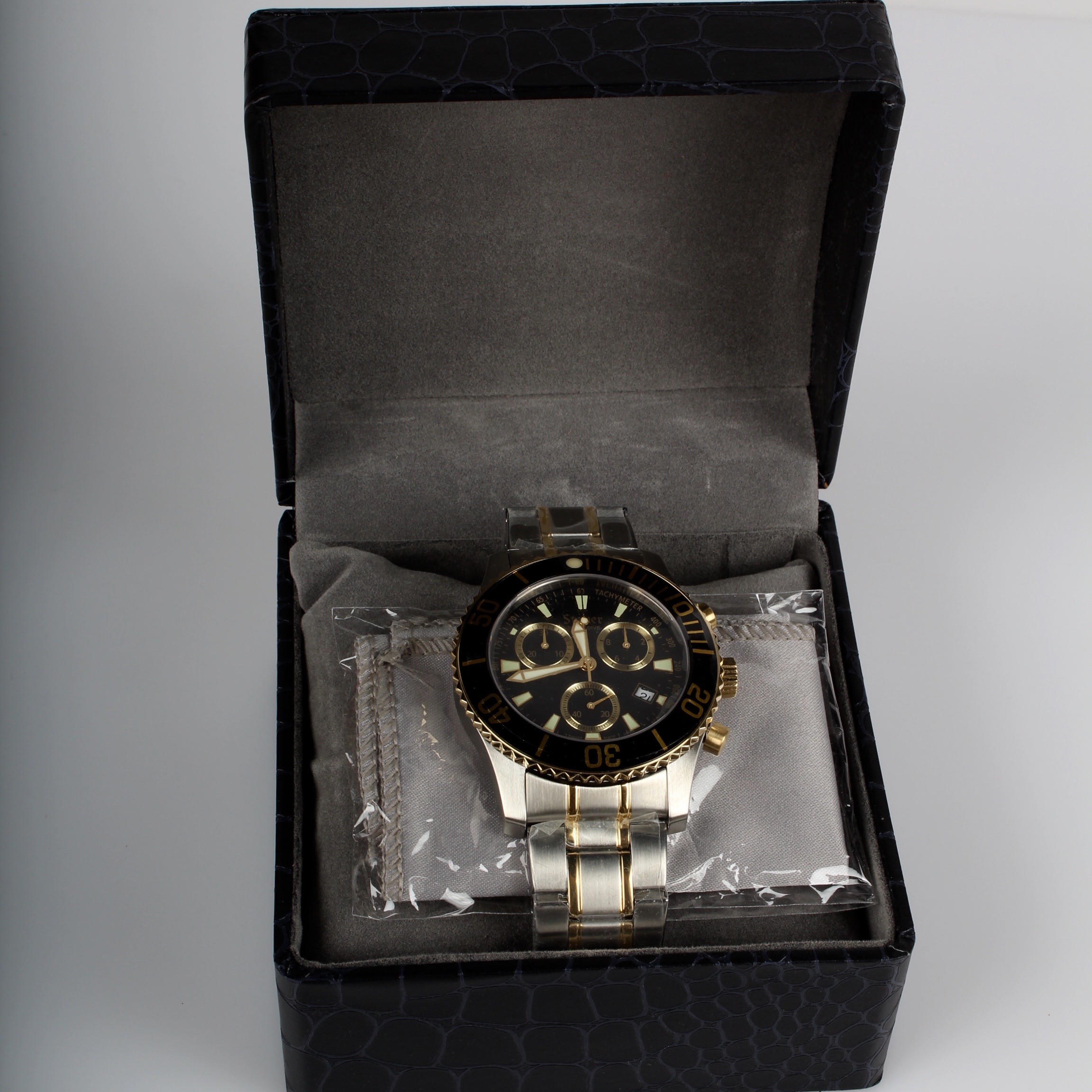 Men's Stauer Swiss Dive Watch with Original Box EBTH