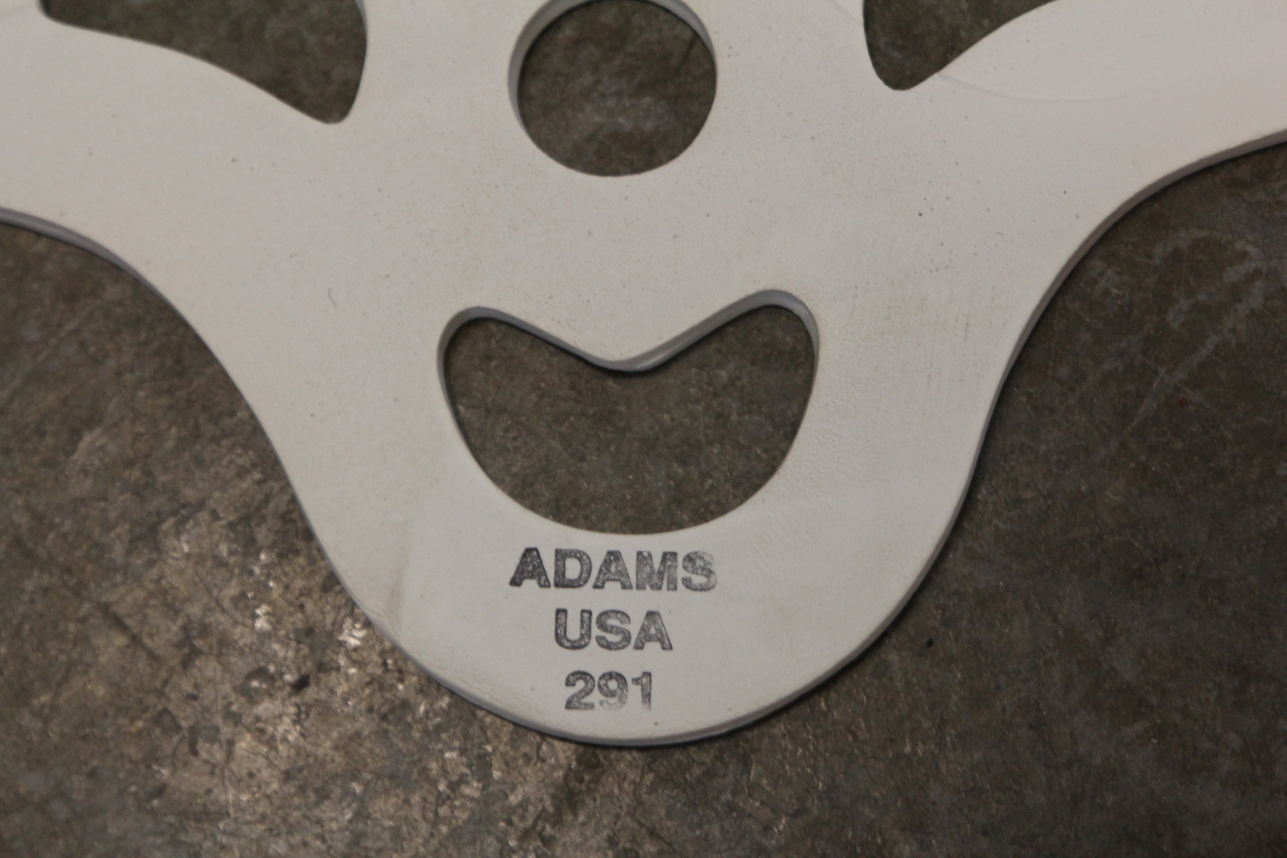 18 Adams Spider Pads EBTH