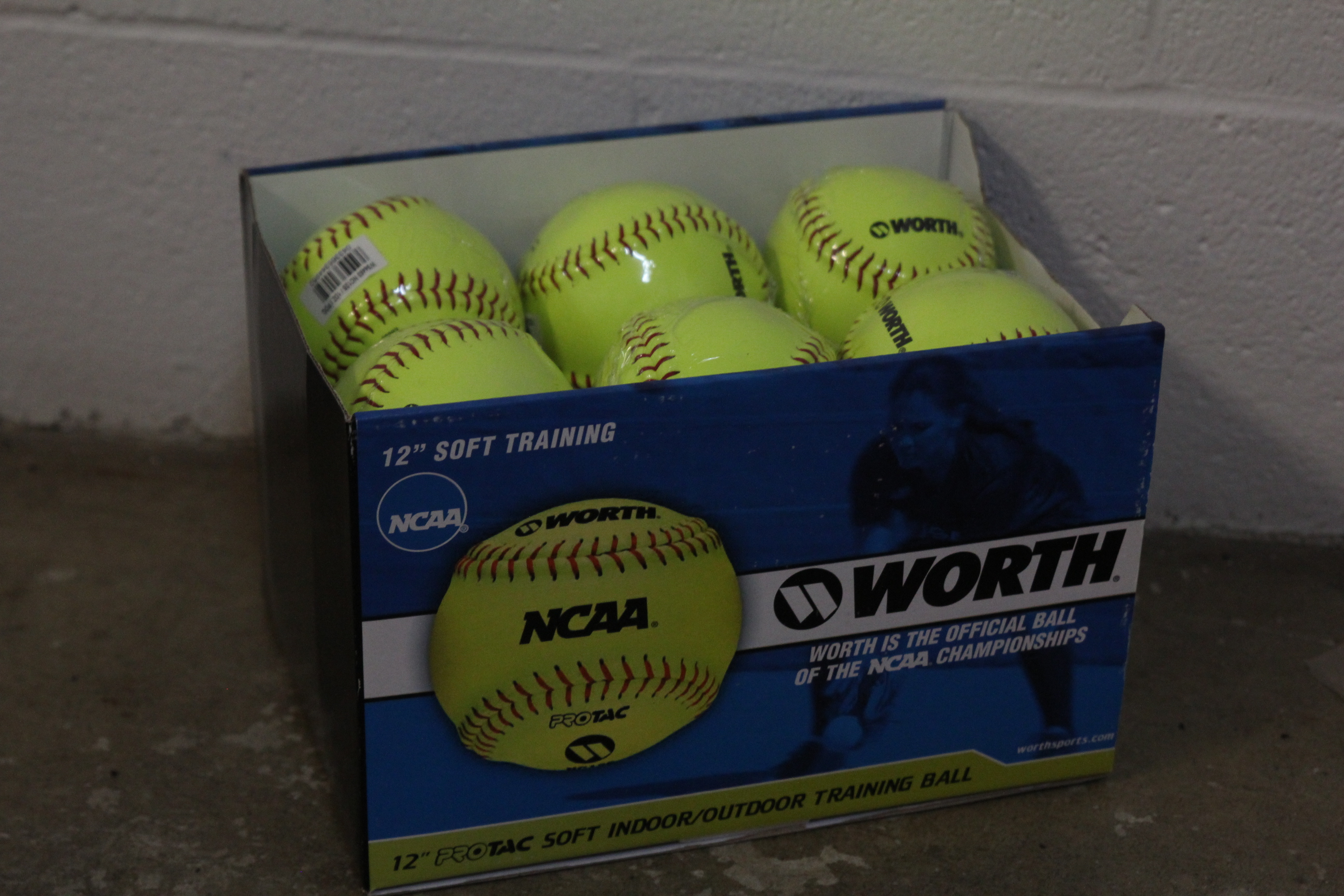 Worth Indoor Yellow Softballs EBTH