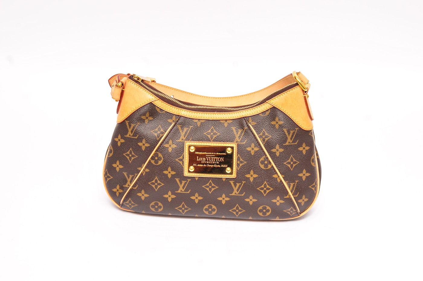 Louis Vuitton Thames Bag | EBTH