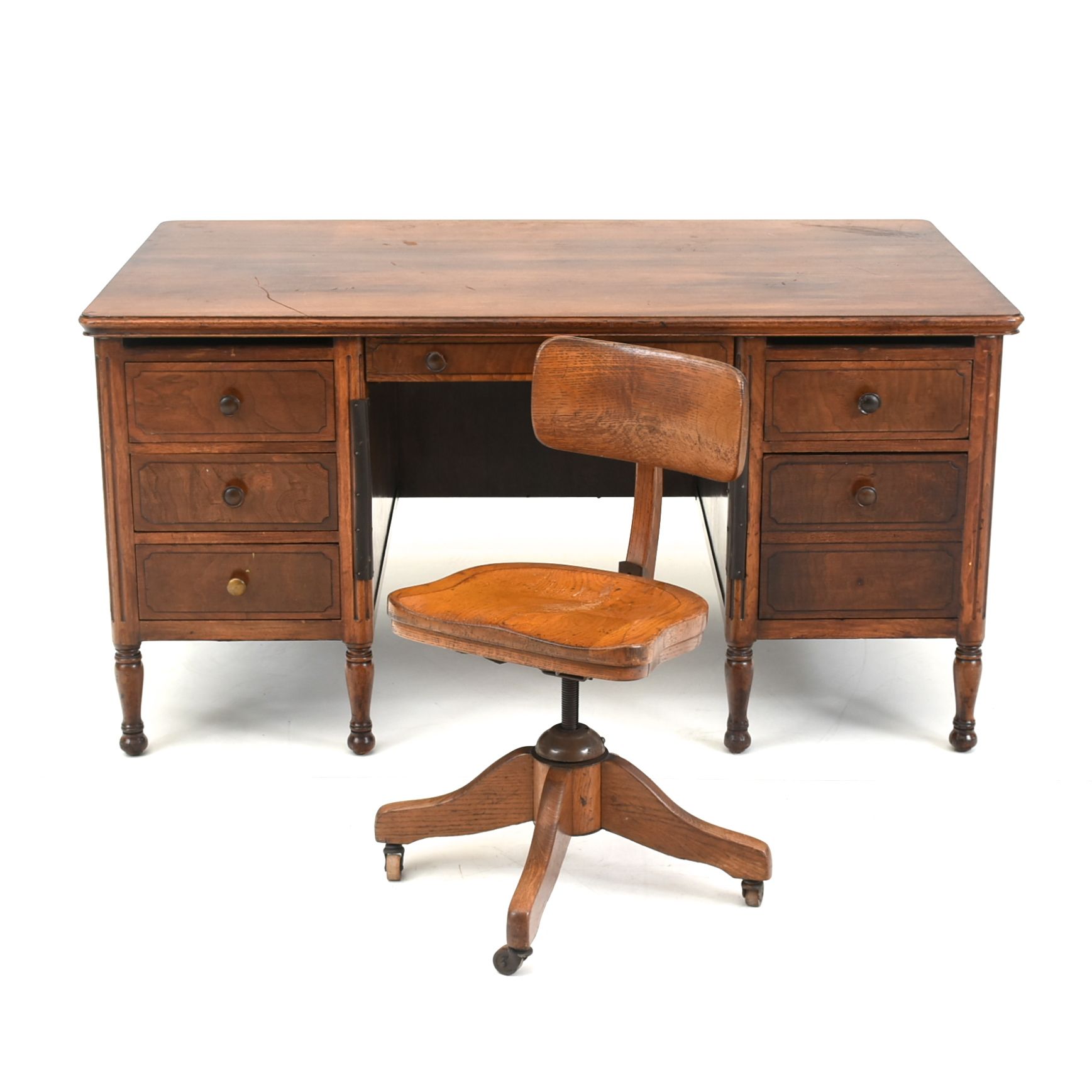 Vintage Desk and Chair EBTH