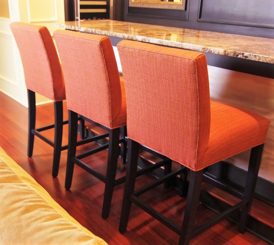 Trio of Coral Colored Ethan Allen Bar Stools : EBTH - Trio of Coral Colored Ethan Allen Bar Stools ...