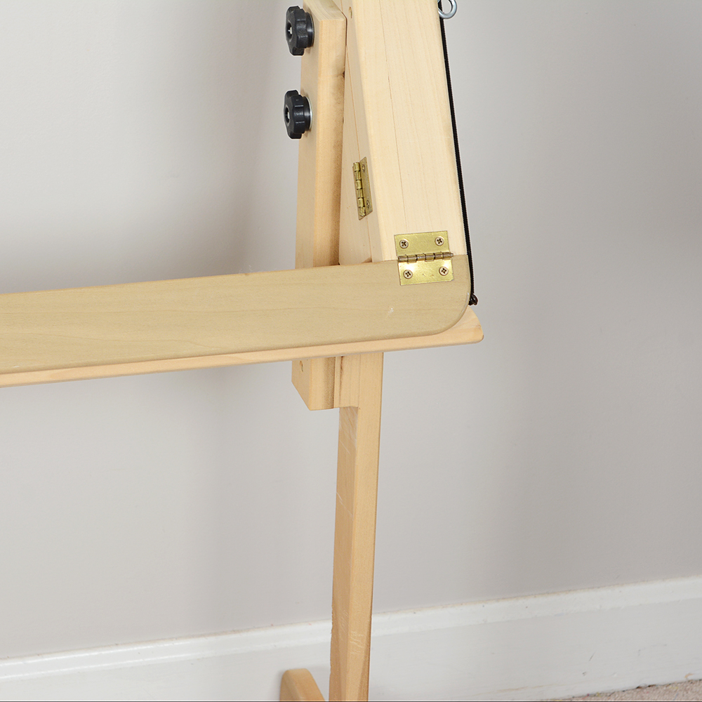 The Ulmer Quilter Quilting Frame EBTH